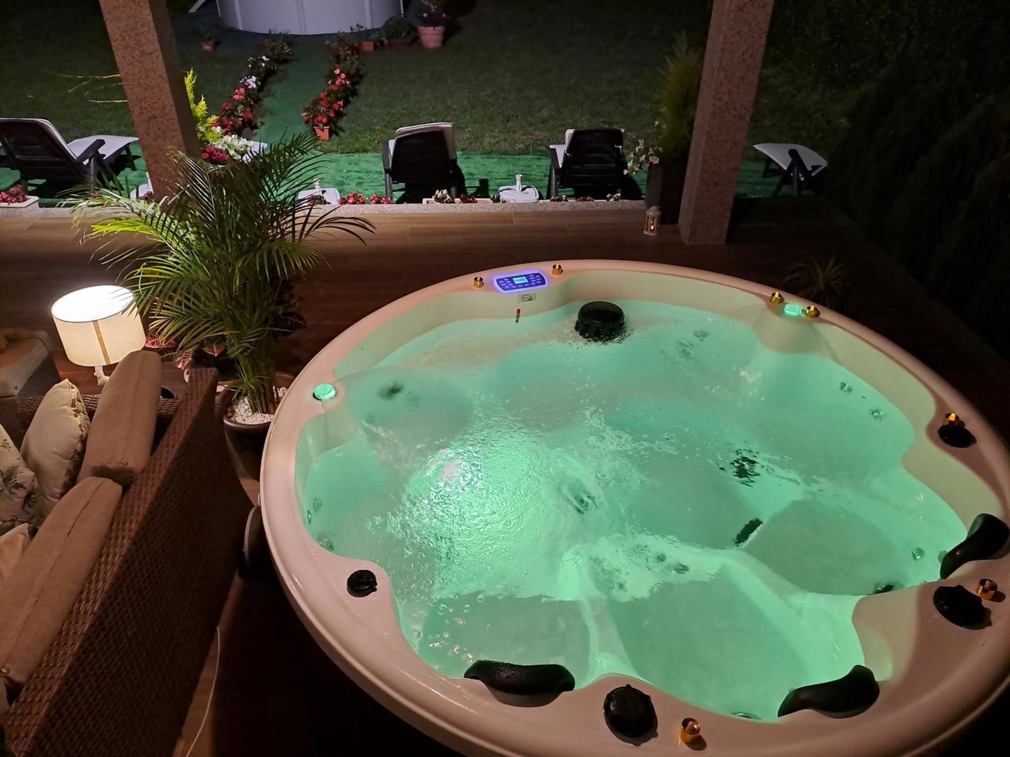 Casa Victoria Garden Con Jacuzzi Y Piscina Villa Caldas De Reis Ngoại thất bức ảnh
