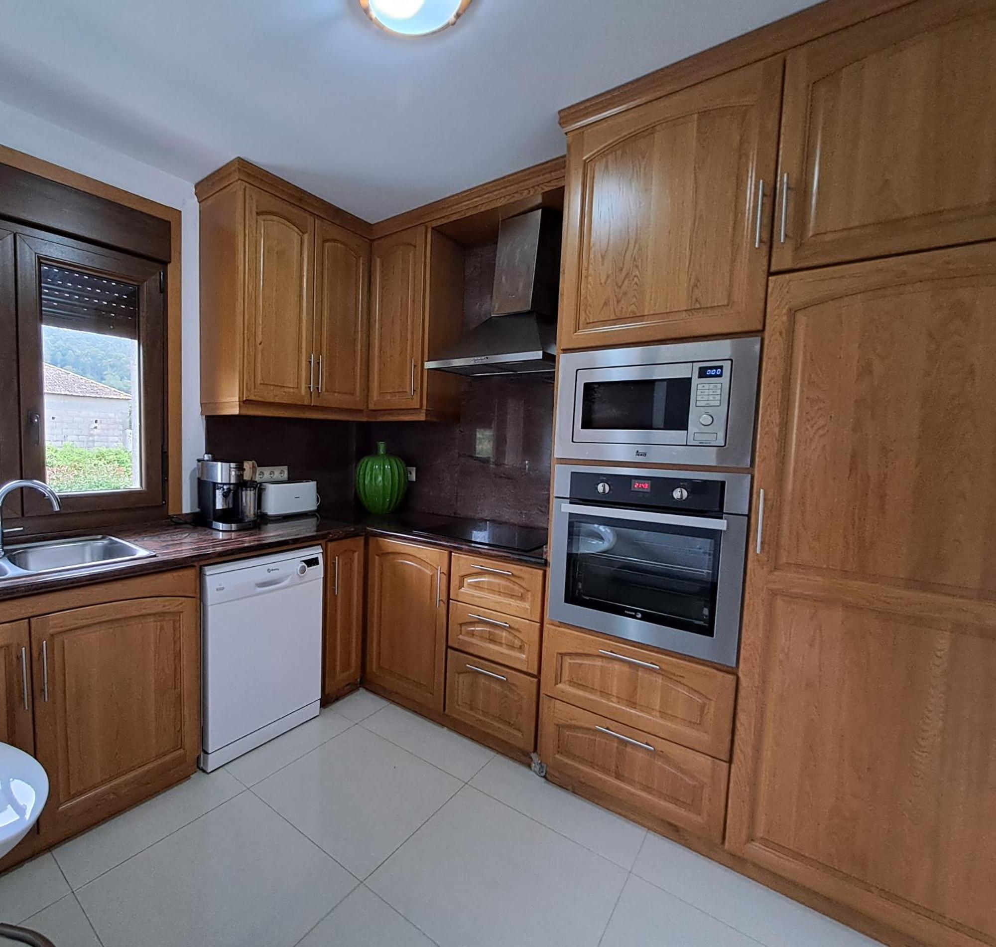 Casa Victoria Garden Con Jacuzzi Y Piscina Villa Caldas De Reis Ngoại thất bức ảnh